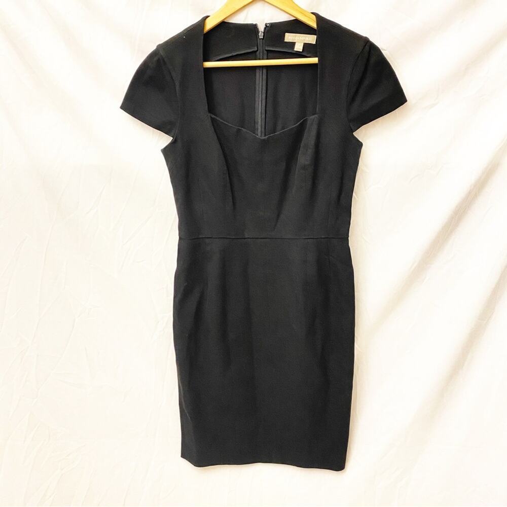 Banana Republic Black Dress sz 8 Sheath Dress Career Dress Short Sleeve Dress